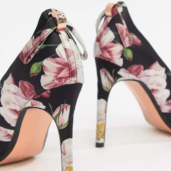 🍒NIB🍒 TED BAKER FLORAL IGUAZU PUMPS - Picture 4 of 16